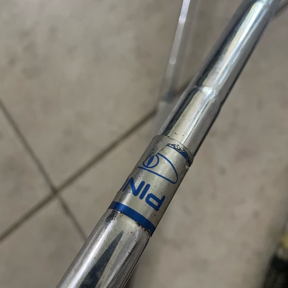 Ping EYE golf clubs in right handed 
8 complete irons plus 1 head only - Picture 6 of 10